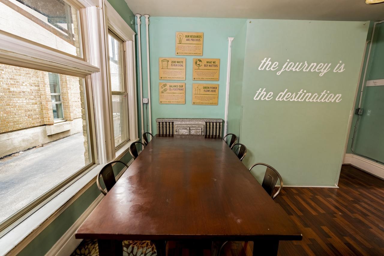 Hi - Madison Hostel Экстерьер фото